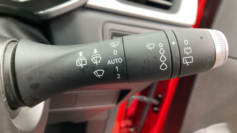 Renault Captur 1.3 TCE 130 S Edition 5dr EDC Petrol Hatchback